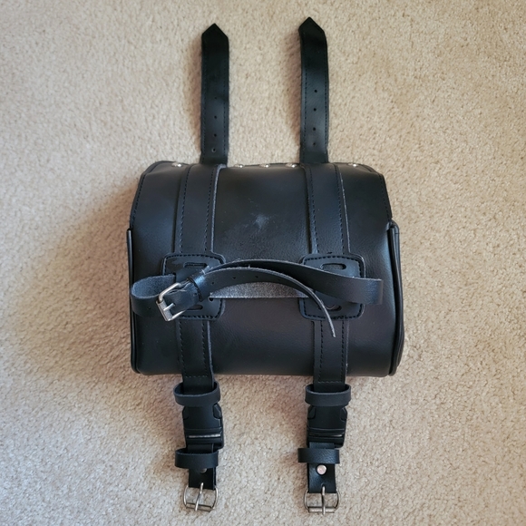 RARE Vintage Genuine Leather Silver Studded Motorcylce Quick Release Storage Bag - Picture 12 of 17